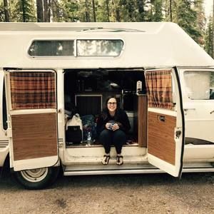 Meet your Posher, Emily